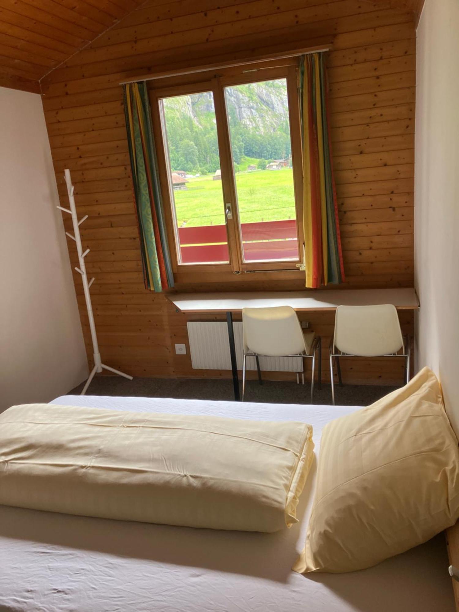 Alpine Base Hostel - Adults Only Lauterbrunnen Exterior photo